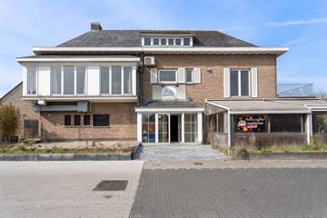 Commerce à vendre La Panne
